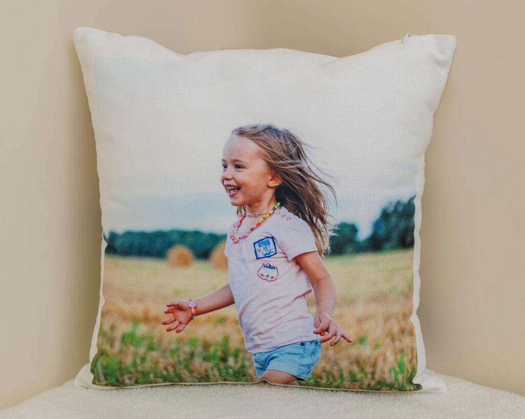 Canvas photo cushion