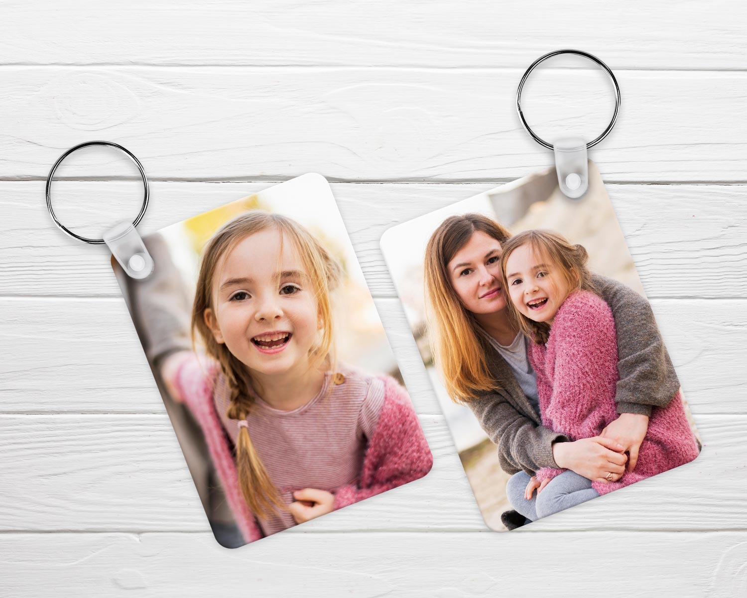 Double sided aluminium keyring